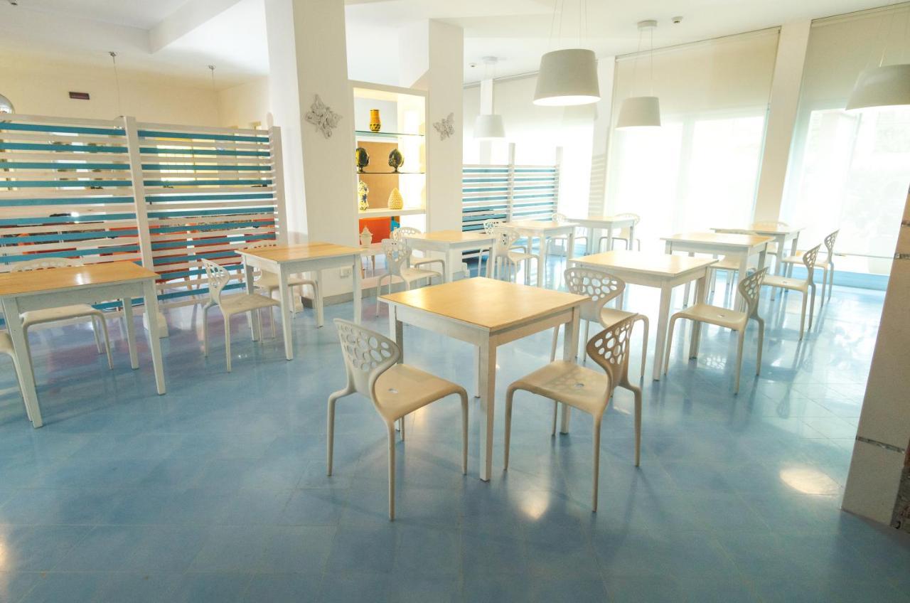 Kalos Hotel 3*